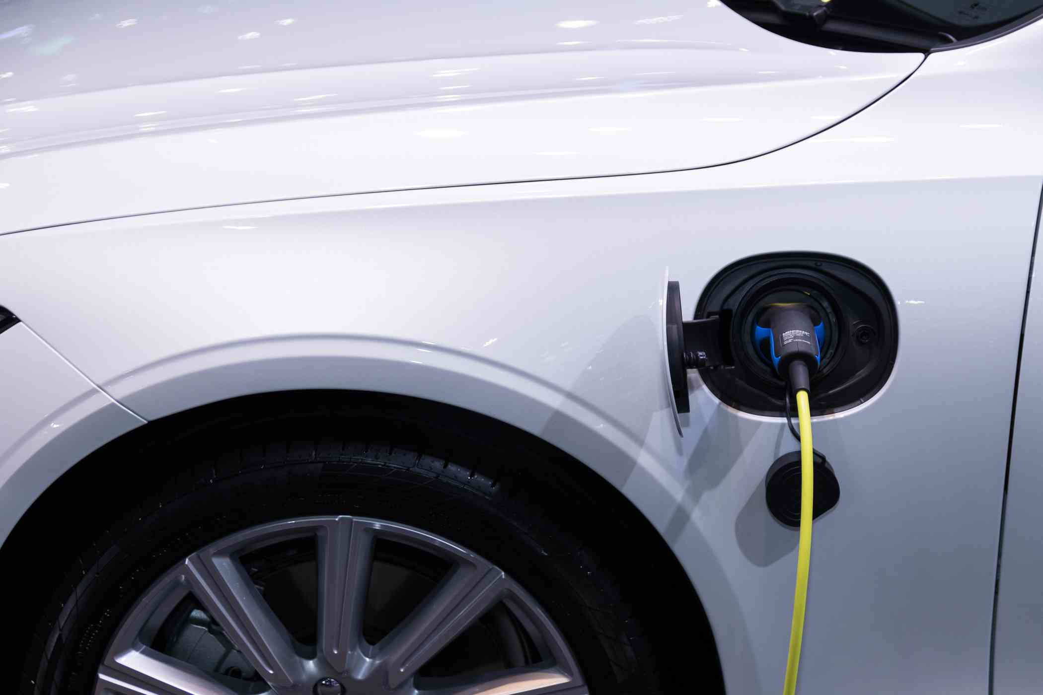 How Tech is Improving Electric Car Efficiency?